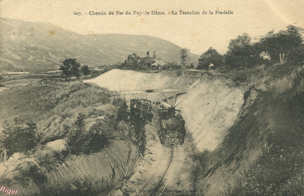 63-Puy-de-Dôme - Tranchée de la Pradelle - 607 Bougé.jpg