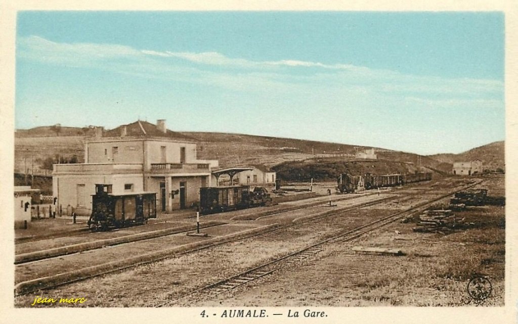 Aumale - La Gare (phototypie Etablisst Photo-Albert, Alger).jpg