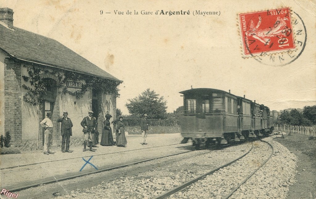 53-Argentré - Gare.jpg