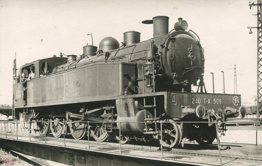 0-Locomotive 240-TA-508 ex Midi.jpg