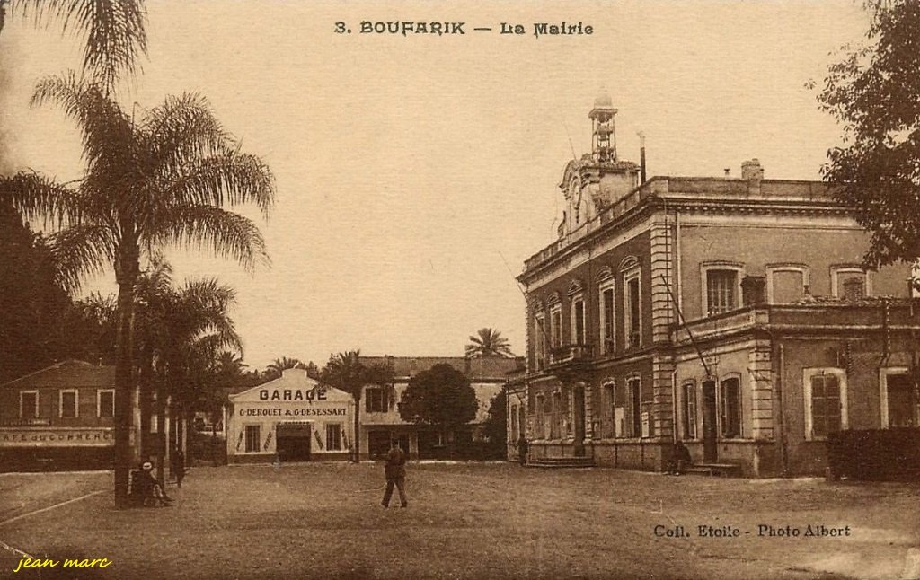 Boufarik - La Mairie.jpg