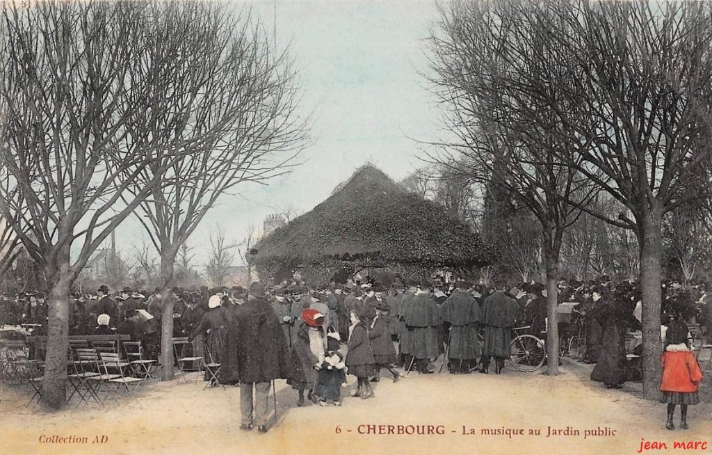 Cherbourg - La Musique au Jardin Public.jpg