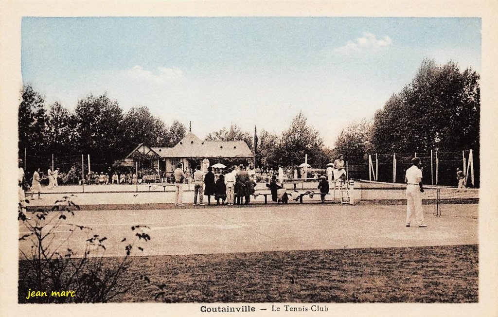 Coutainville - Le Tennis Club.jpg