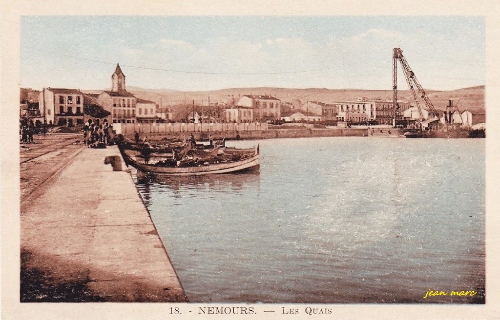 Nemours - Les Quais (Edition Bénichou, Nemours).jpg