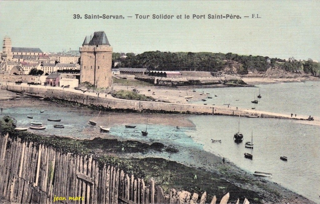 Saint-Servan - Tour Solidor et le Port Saint-Père.jpg