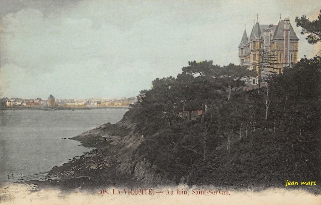 La Vicomté - Au loin Saint-Servan.jpg