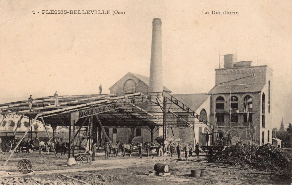 60 - LE PLESSIS-BELLEVILLE - 1 - La Distillerie - Edition Bouvier-Legrand - 07-04-24.jpg