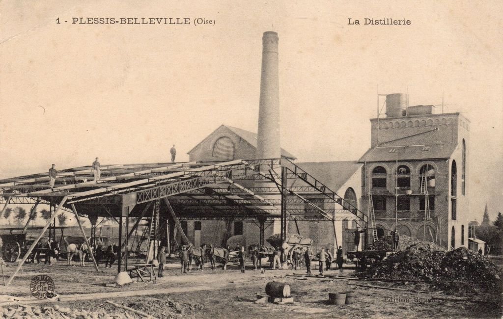 60 - LE PLESSIS-BELLEVILLE - 1 - La Distillerie - Edition Bouvier-Legrand - 07-04-24.jpg