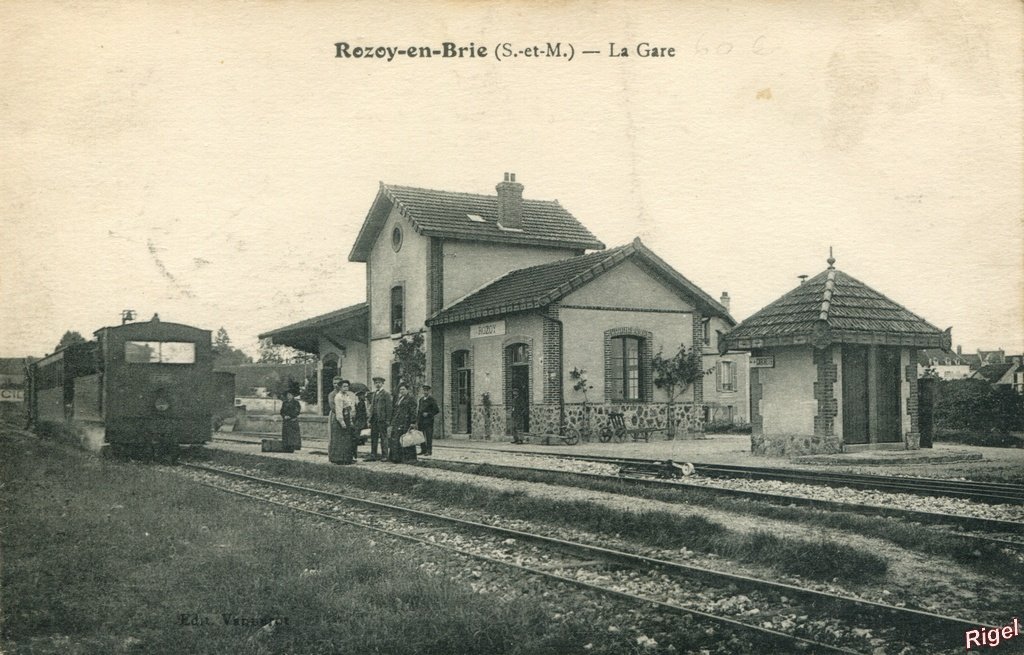 77-Rozoy-en-Brie - La Gare - Edit Vannerot.jpg