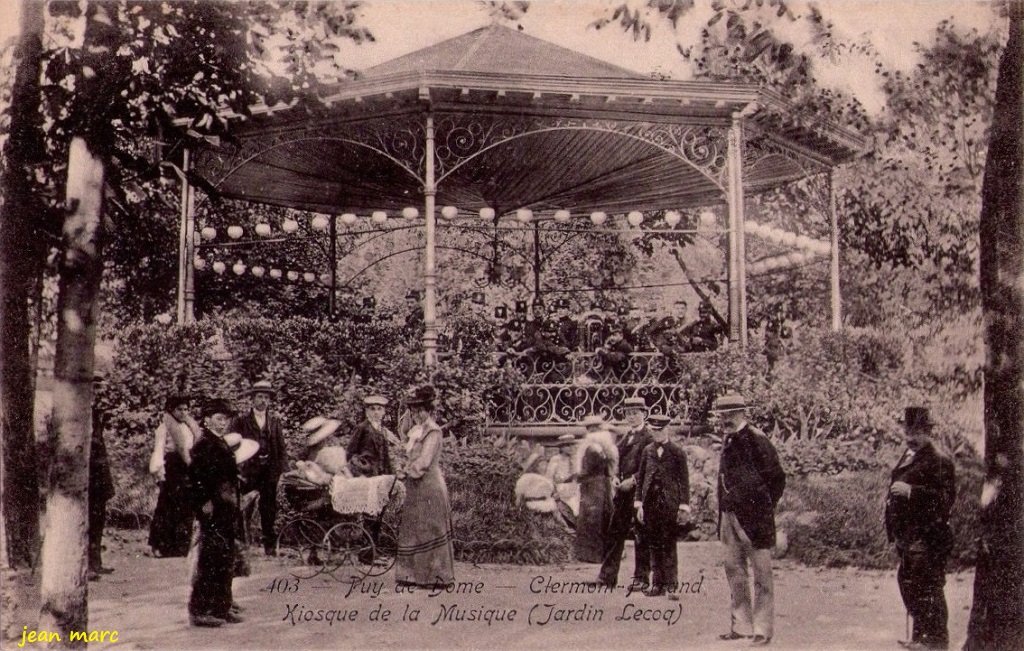 Clermont-Ferrand - Kiosque de la musique (Jardin Lecoq) 403.jpg