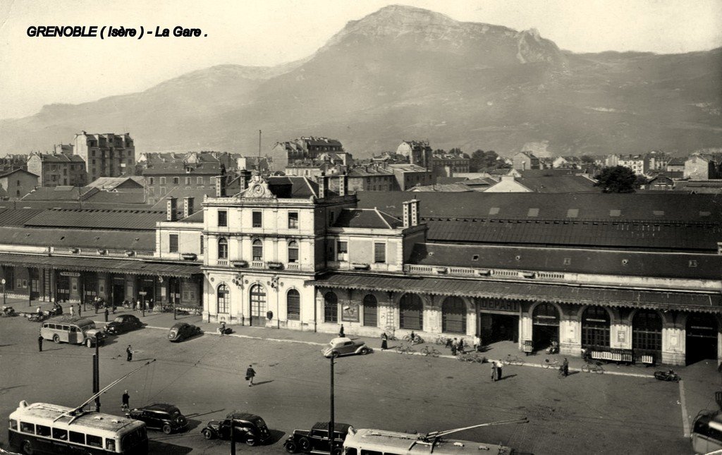 38 - Grenoble (16).jpg