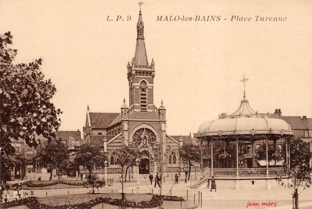 Malo-les-Bains - Place Turenne (LP9).jpg