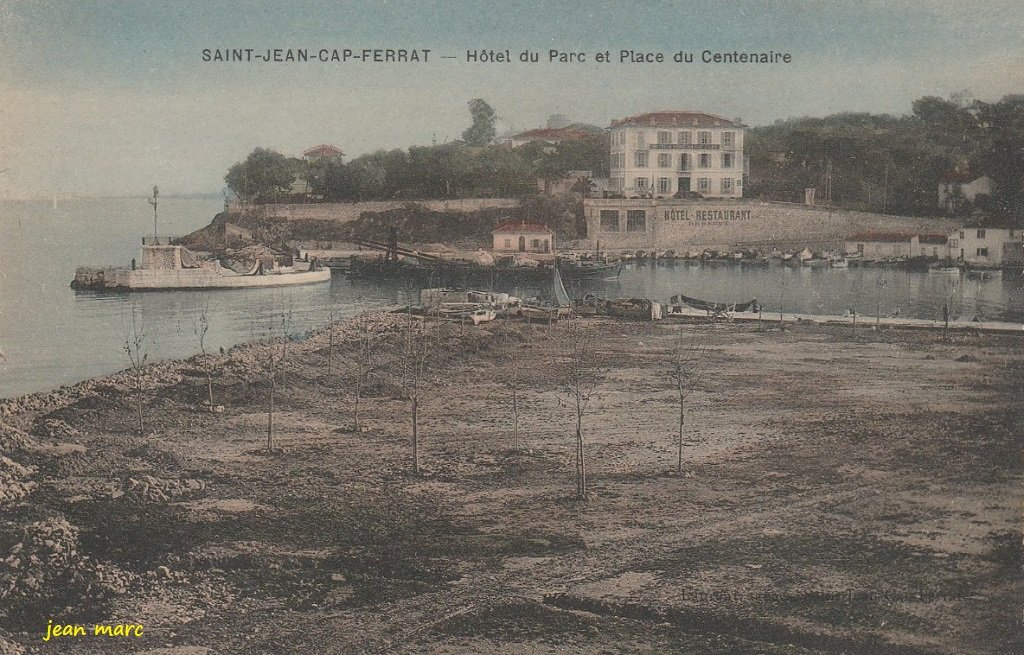 Saint-Jean-Cap-Ferrat - Hôtel du Parc et Place du Centenaire.jpg