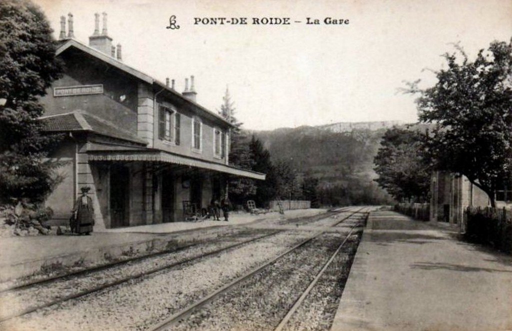 Pont-de-Roïde (3) LR.jpg