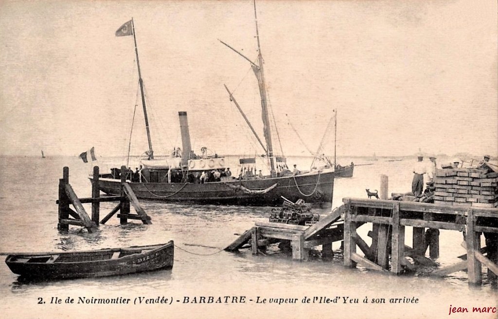 Barbâtre - Le Vapeur de l'Ile d'Yeu à son arrivée.jpg