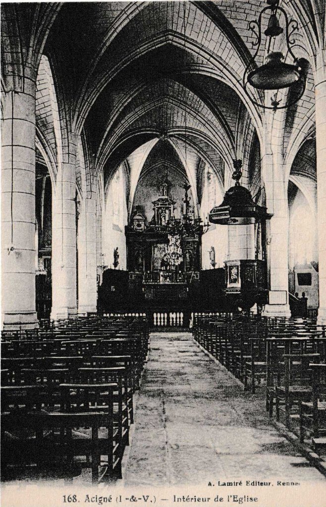 168 - Acigné - Intérieur de l'église.jpg