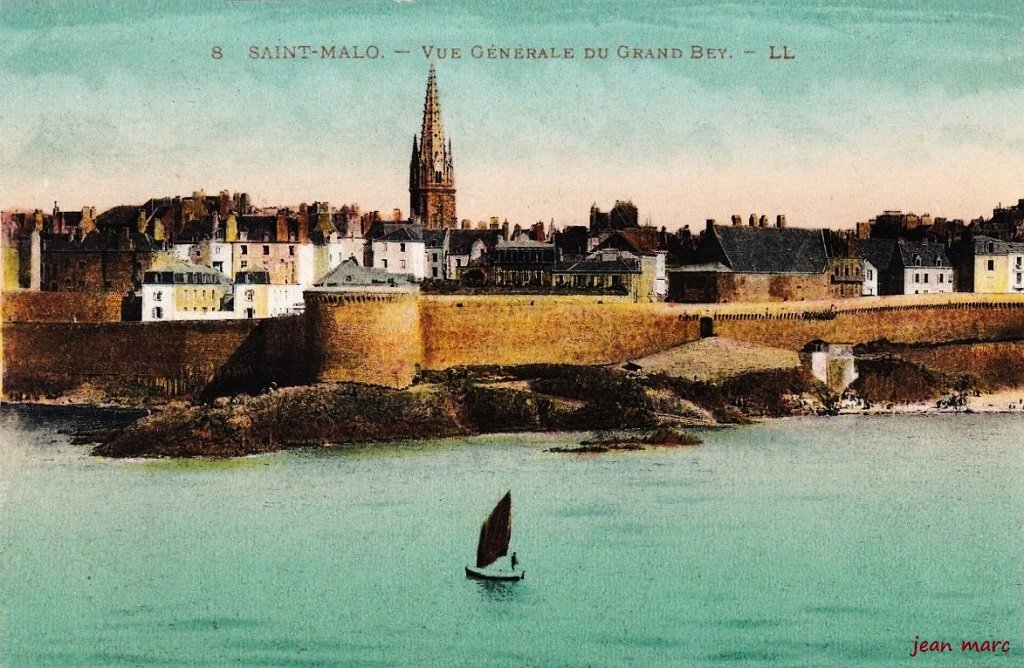 Saint-Malo - Vue générale du Grand Bey.jpg
