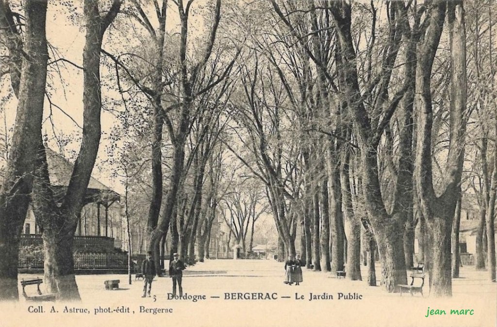 Bergerac - Le Jardin Public.jpg