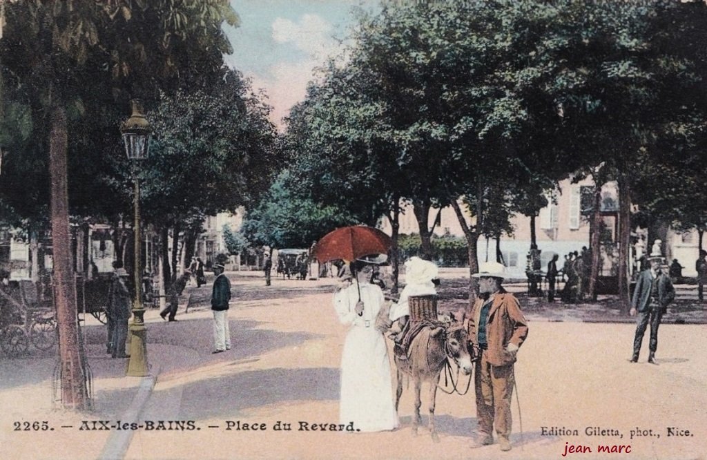 Aix-les-Bains - Place du Revard.jpg