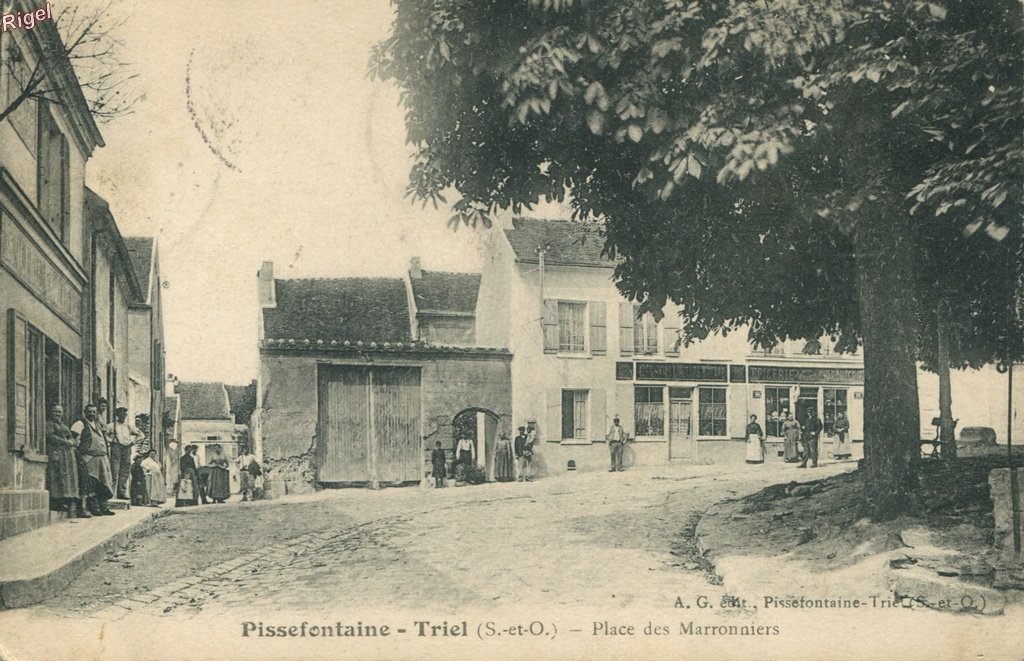 78-Pissefontaine - Triel - Place des Marronniers - AG Edit.jpg