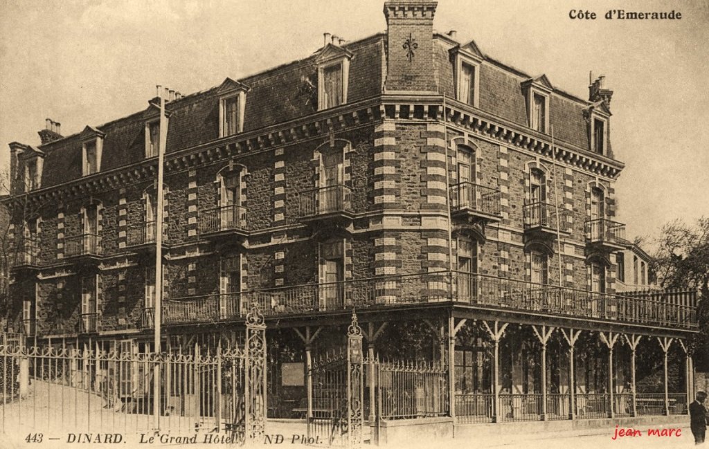 Dinard - Le Grand Hôtel.jpg
