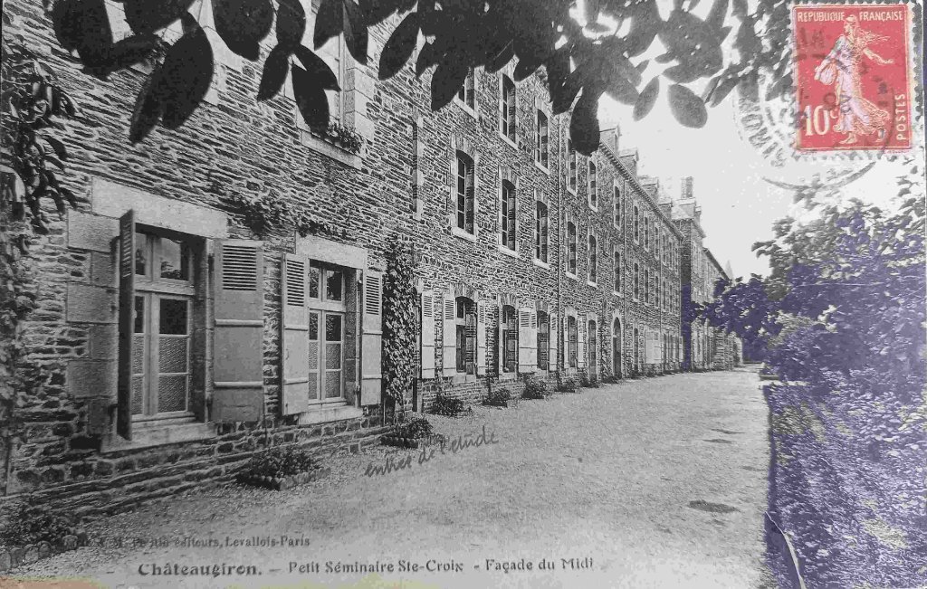 Chateaugiron - petit séminaire ste croix - façade du midi.jpg