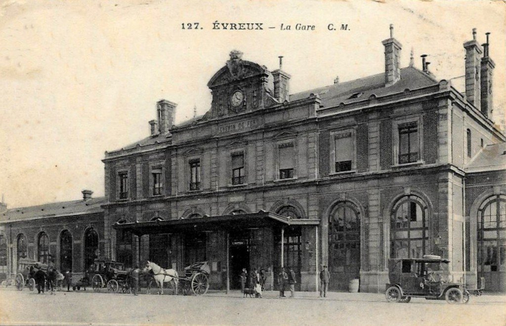 Evreux 127 CM.jpg