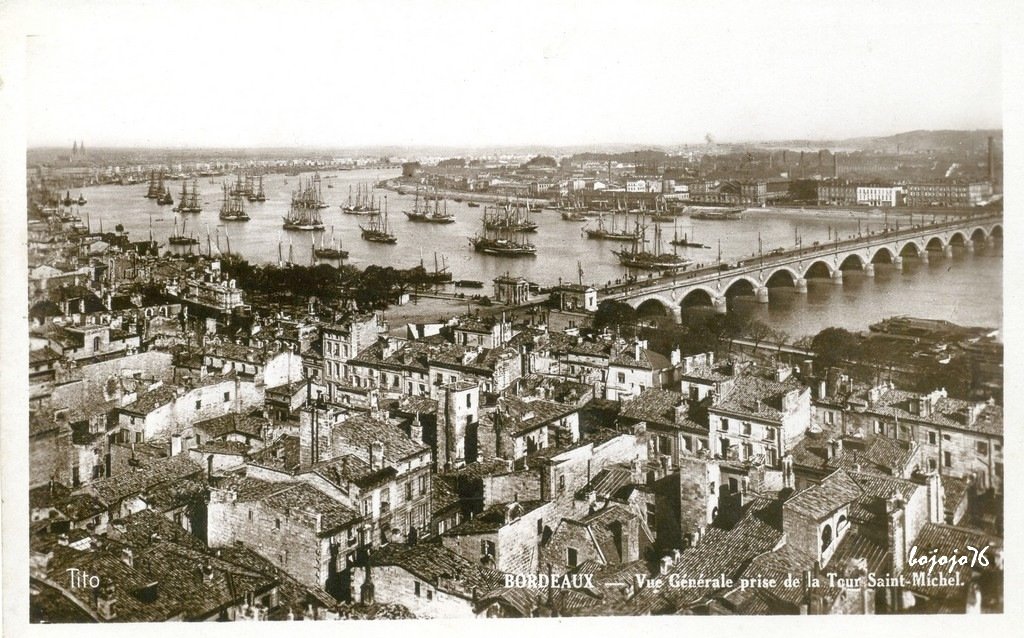 33-Bordeaux-Vue prise de la Tour saint Michel.jpg