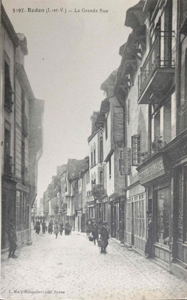 5197 - Redon - la grande rue.jpg