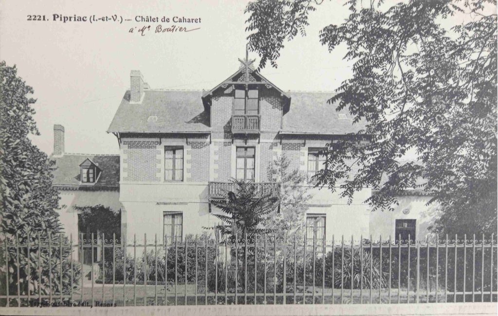 2221 - Pipriac - châlet de Caharet.jpg