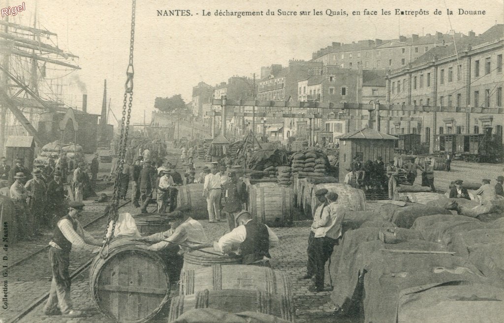 44-Nantes - Déchargement du Sucre - Coll GID.jpg