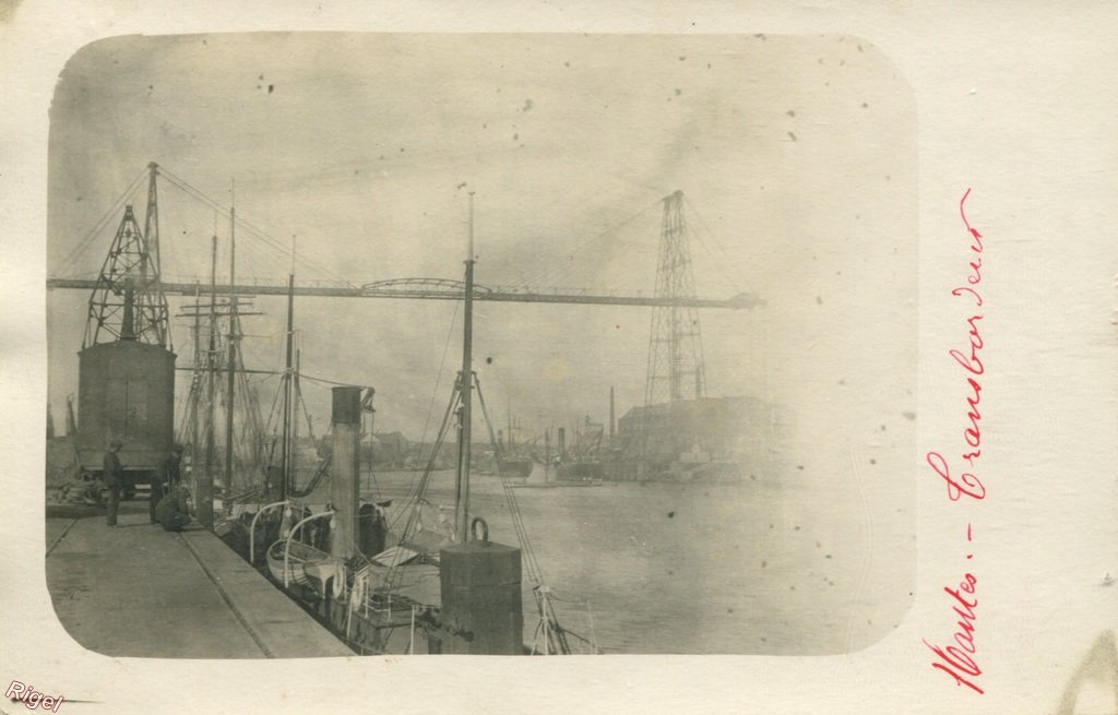 44-Nantes - Pont Transbordeur - Photo Carte.jpg