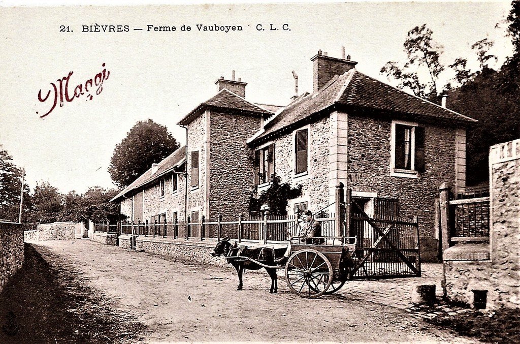 Bièvres (21) CLC.jpg