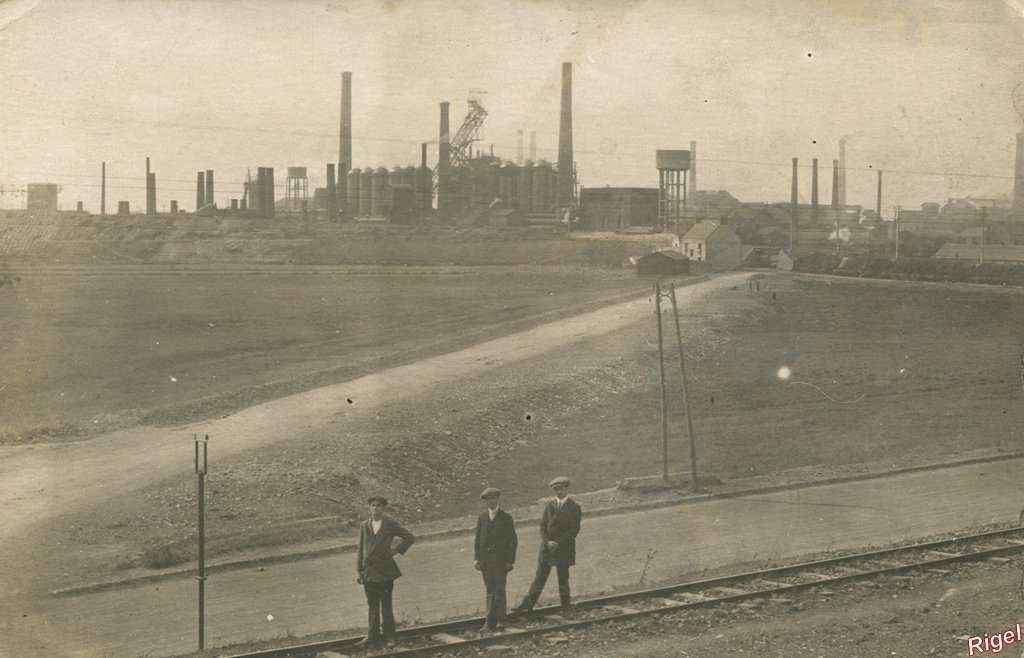 44-Trignac - Les Usines métallurgiques de la Basse-Loire en 1912 - Photo-Carte.jpg