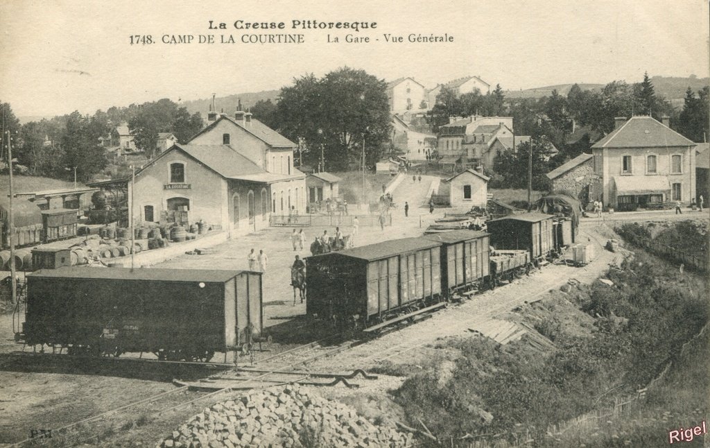23-Camp de la Courtine - La Gare Vue Générale - 1748 PM.jpg