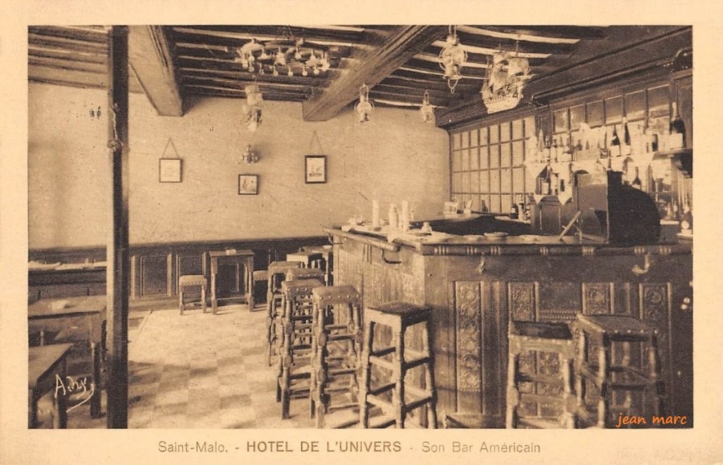 Saint-Malo - Hôtel de l'Univers - Son Bar Américain.jpg