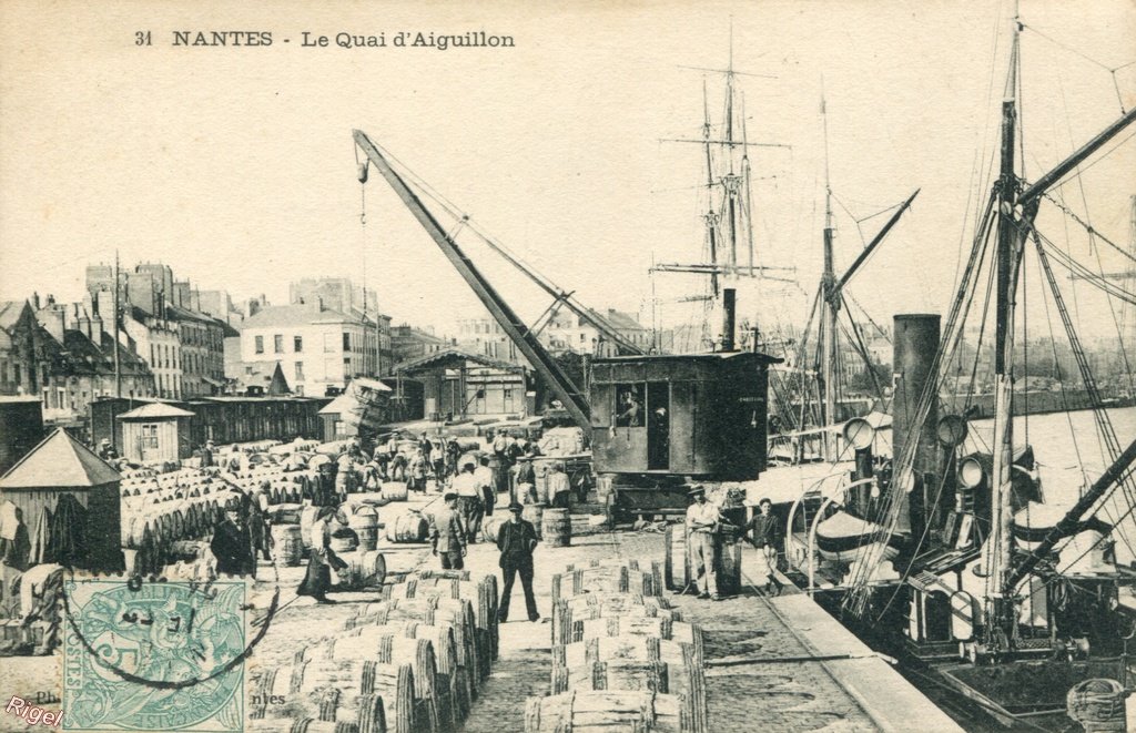 44-Nantes - Le Quai d'Aiguillon - 31.jpg