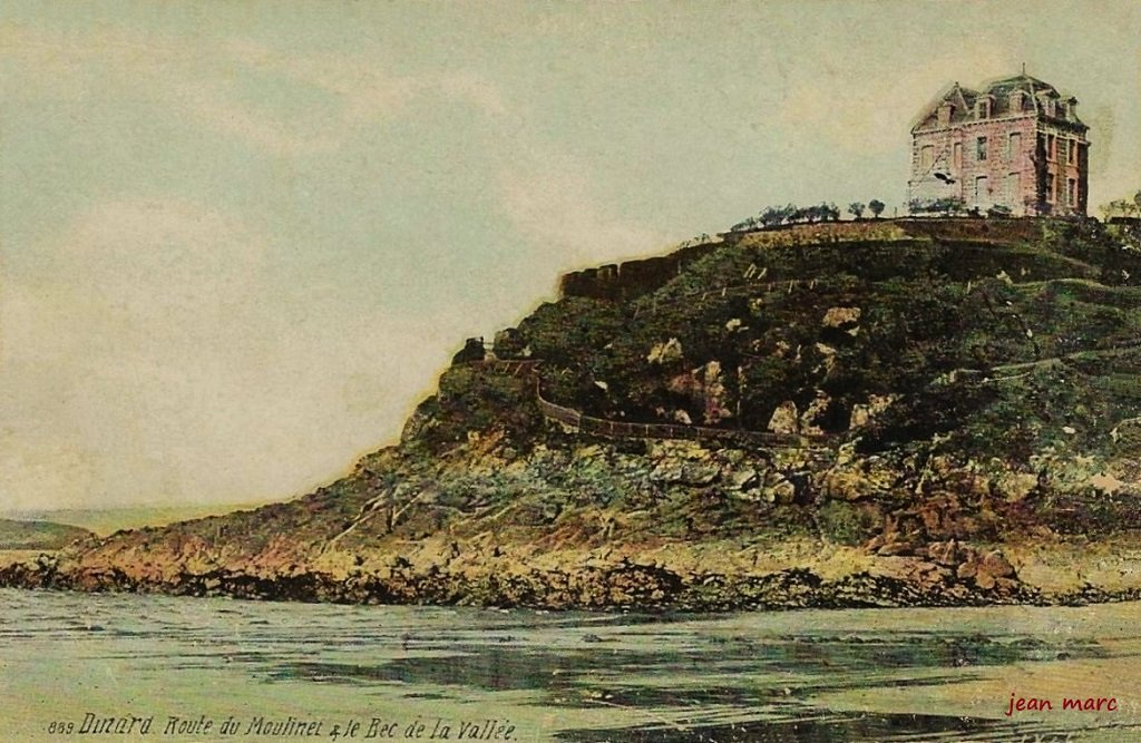 Dinard - La Route du Moulinet et le Bec de la Vallée.jpg
