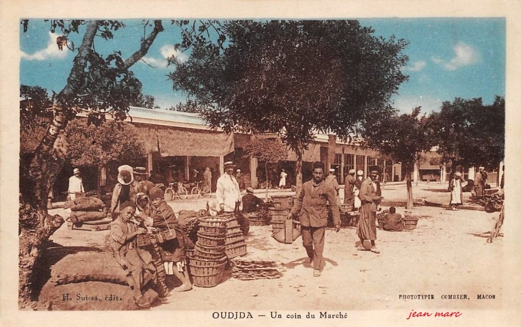 Oudjda - Un Coin du Marché.jpg