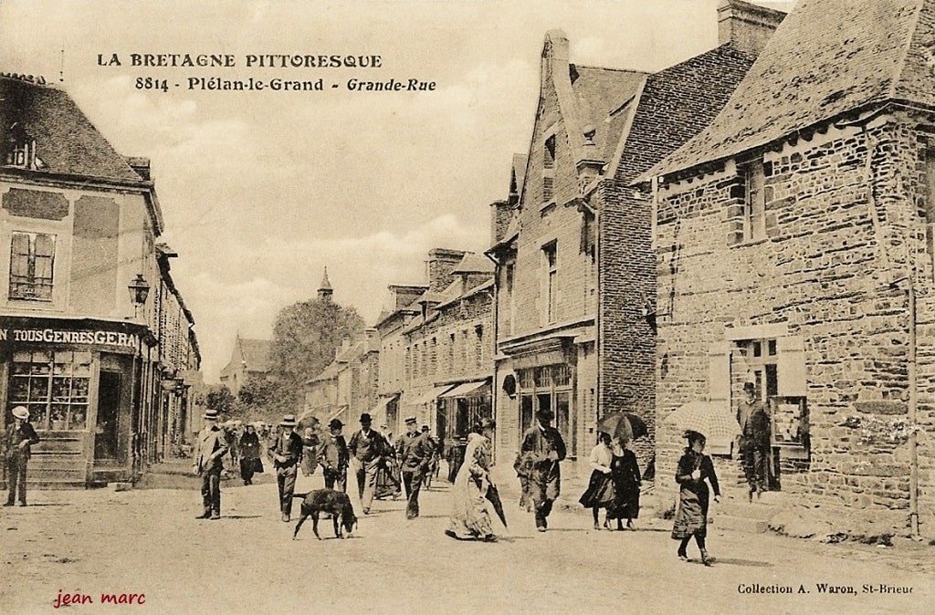 Plélan-le-Grand - Grande Rue.jpg
