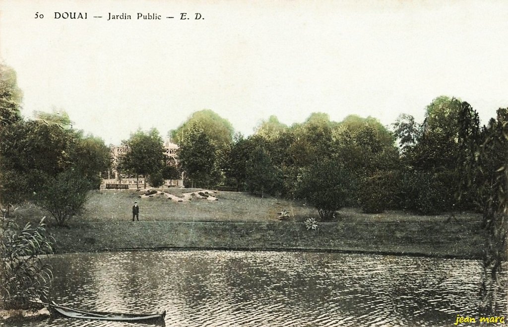 Douai - Jardin Public.jpg