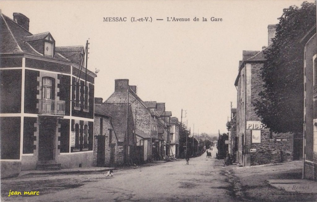 Messac - L'Avenue de la Gare.jpg