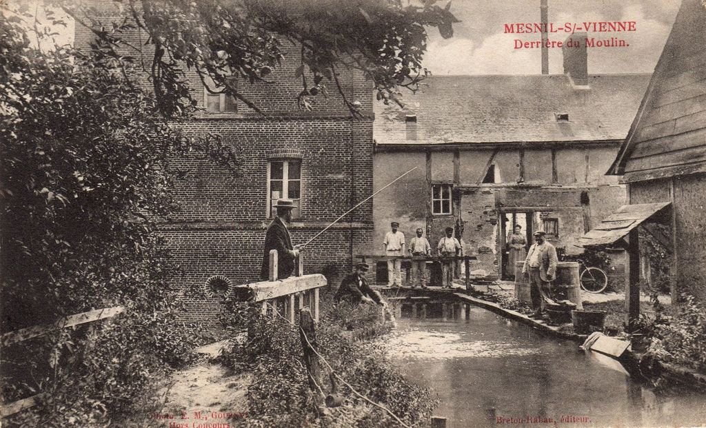 27 - MESNIL-SOUS-VIENNE - Derrière le Moulin - Breton-Rahau, éditeur - 11-07-24.jpg