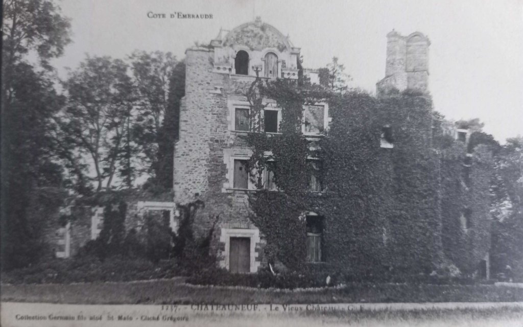1237 - Chateauneuf - le vieux château -gf.jpg