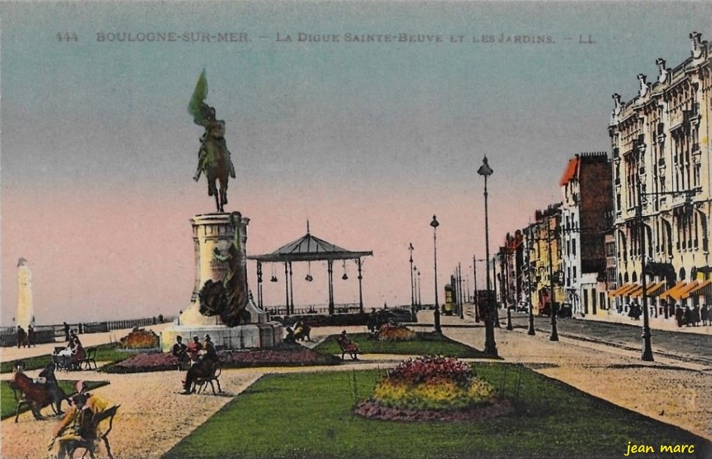 Boulogne-sur-Mer - La Digue Sainte-Beuve et les Jardins.jpg