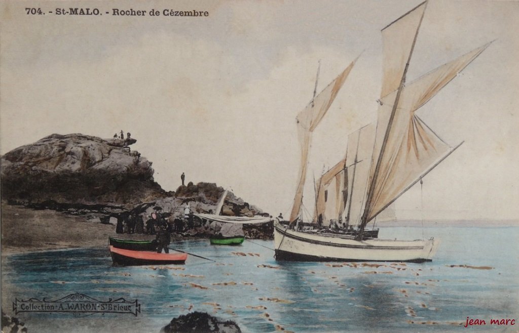 Voilier-Saint-Malo - Rocher de Cézembre.jpg
