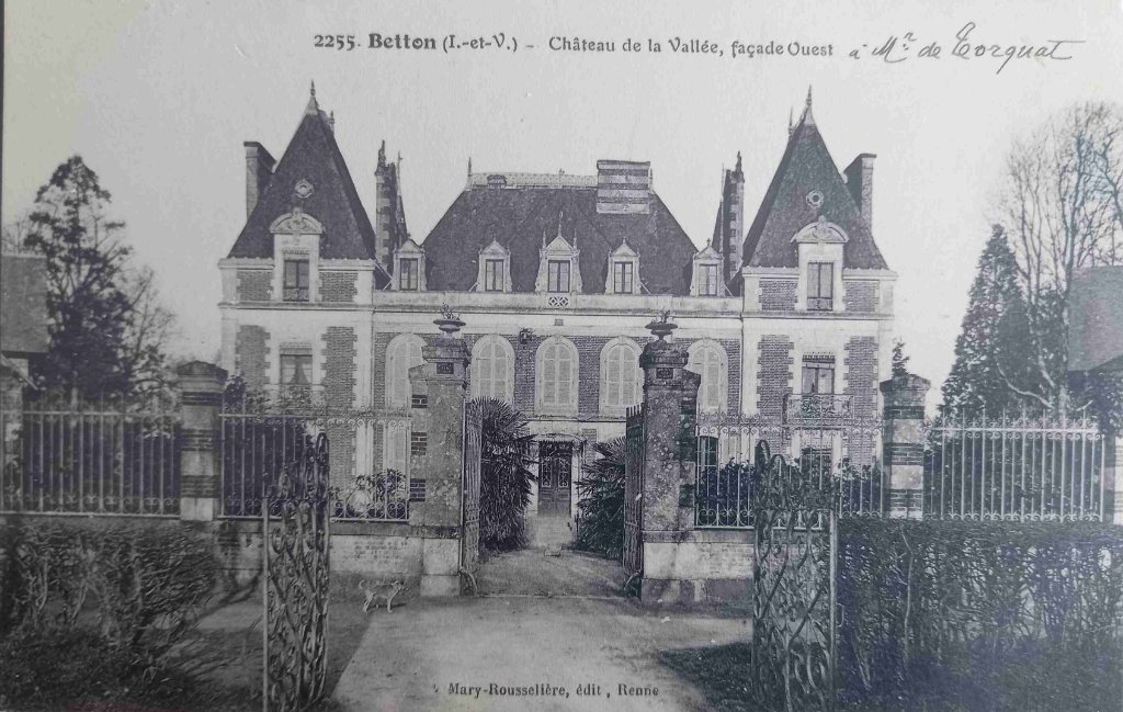 2255 - Betton - château de la vallée, façade ouest -emr.jpg