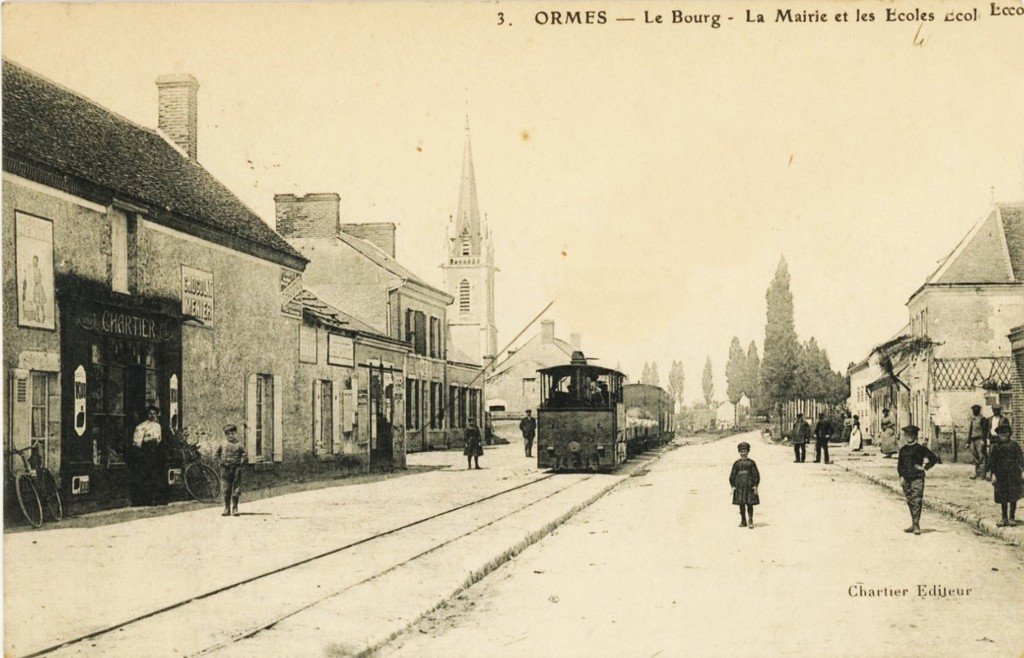 Ormes Tram Chartier.jpg