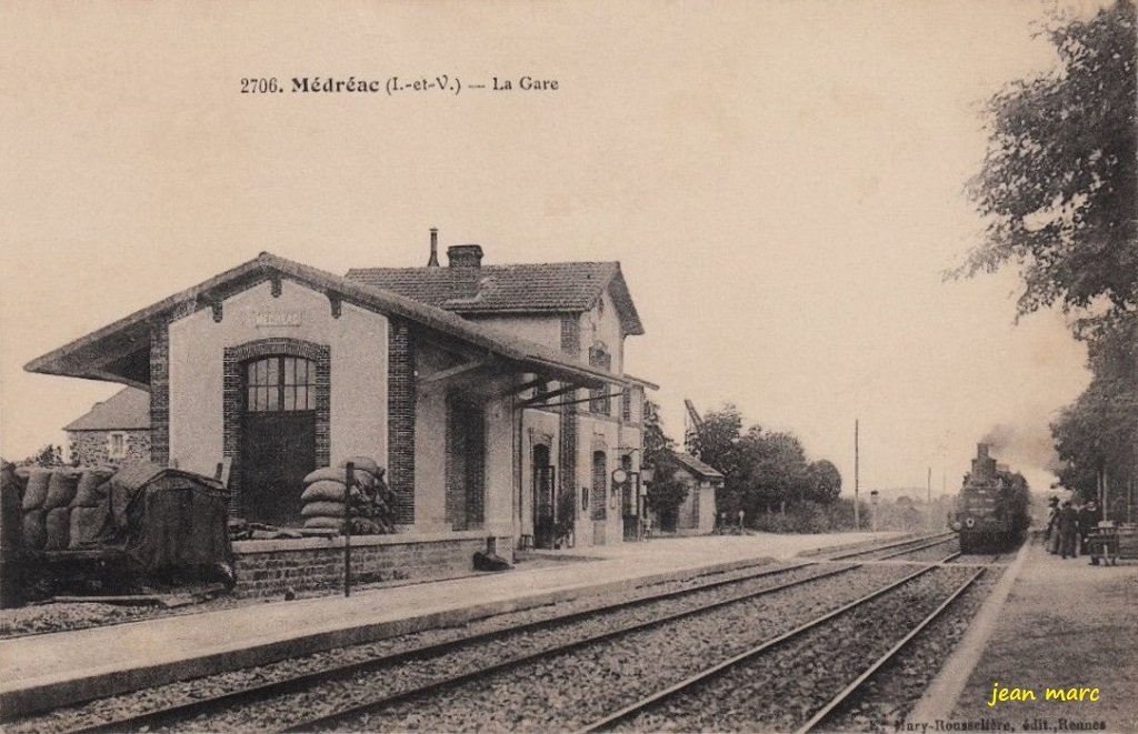Médréac - La Gare.jpg