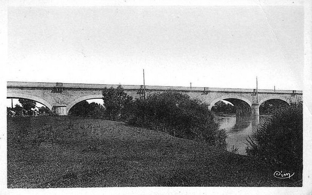 70 - Savoyeux 1 Cim.jpg